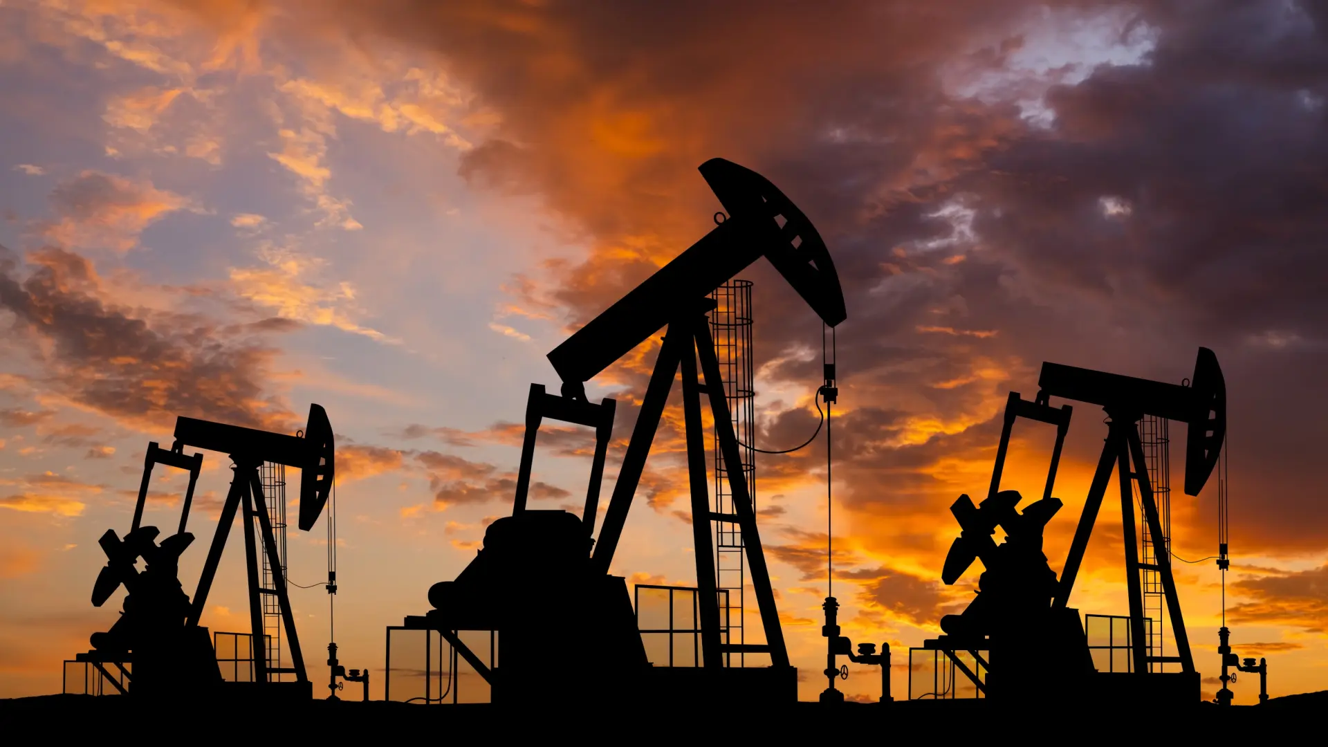 Guerra imperialista dispara petróleo: Venezuela resiste